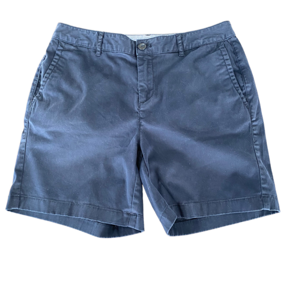 L.L.Bean Navy Favorite Fit Chico Shorts - Size 6